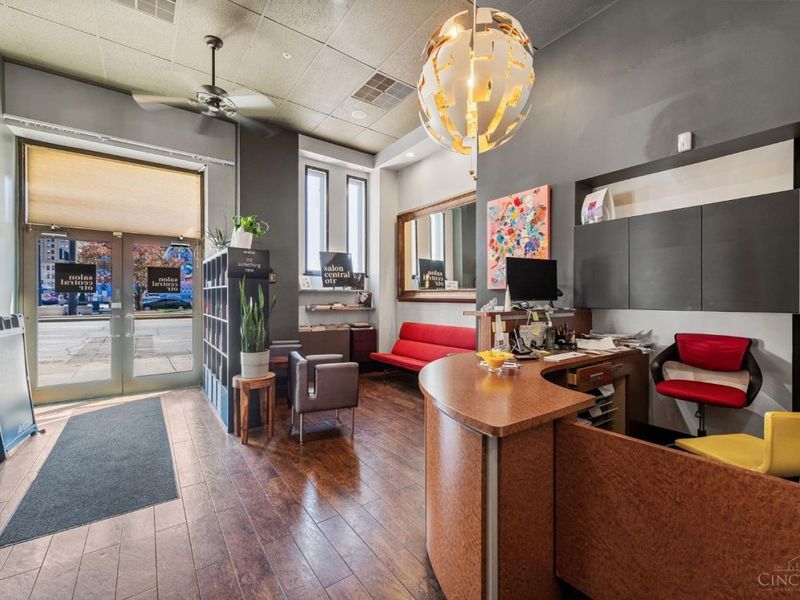 30 E Central Parkway, Unit 102, Cincinnati, OH 45202 Photo 8