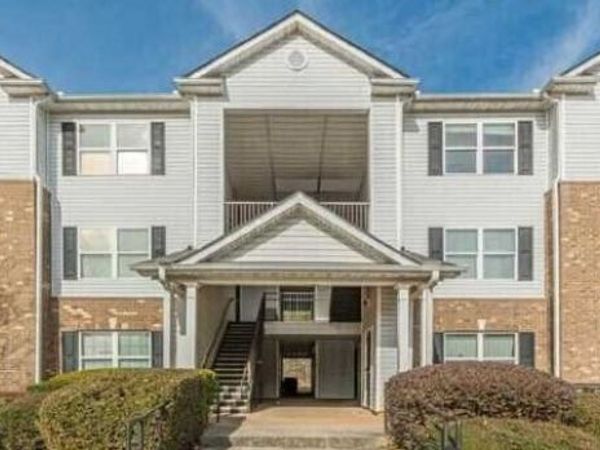 10303 Waldrop Place, Decatur, GA 30034