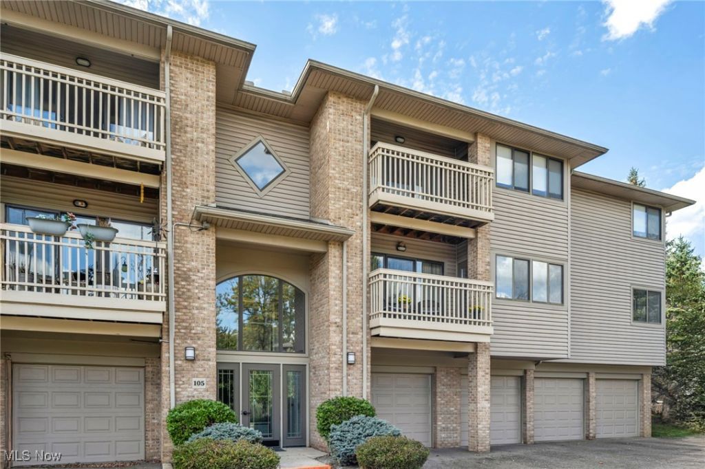 3800 Rosemont Boulevard, Unit 105G, Fairlawn, OH 44333 Main Photo