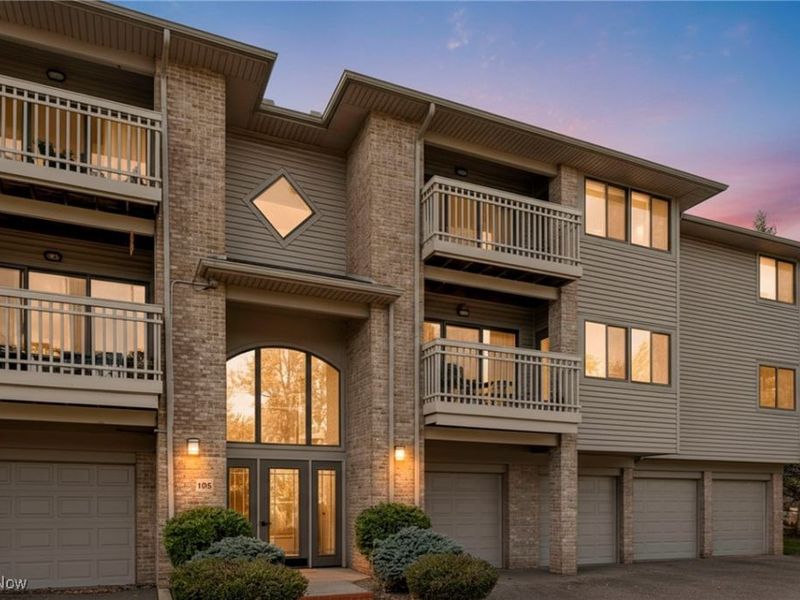 3800 Rosemont Boulevard, Unit 105G, Fairlawn, OH 44333 Photo 2