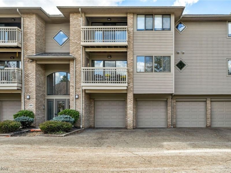 3800 Rosemont Boulevard, Unit 105G, Fairlawn, OH 44333 Photo 3