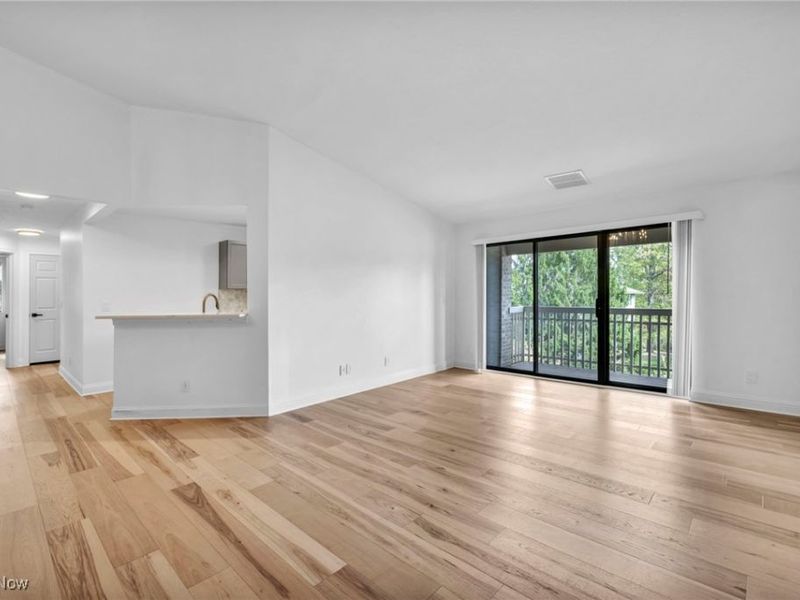 3800 Rosemont Boulevard, Unit 105G, Fairlawn, OH 44333 Photo 8