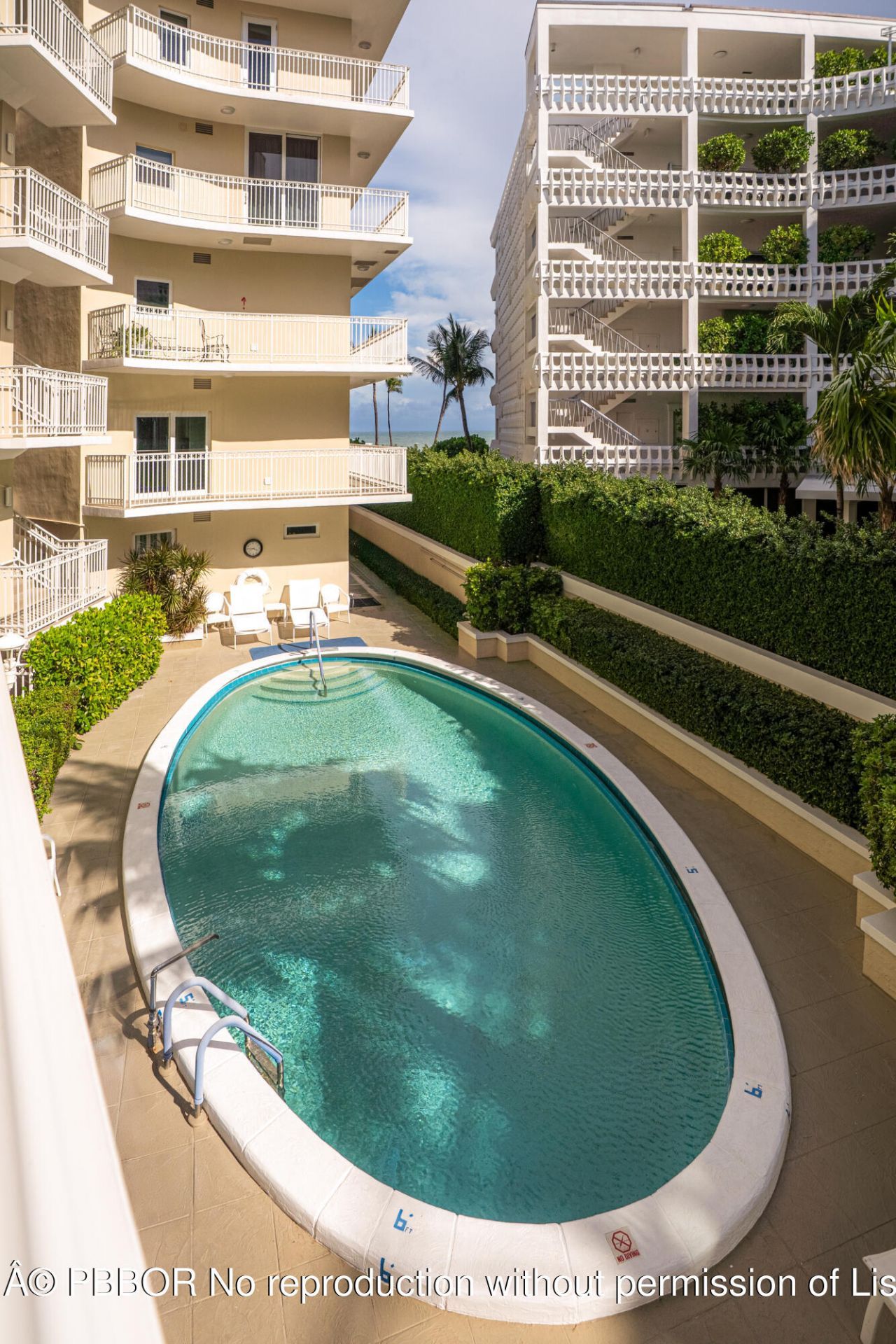 100 Royal Palm Way, Unit F4, Palm Beach, FL 33480 Photo