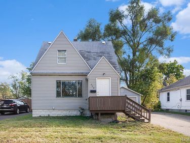 770 Cameron Avenue, Pontiac, MI 48340