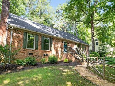 6925 Valley Lake Drive, Raleigh, NC 27612