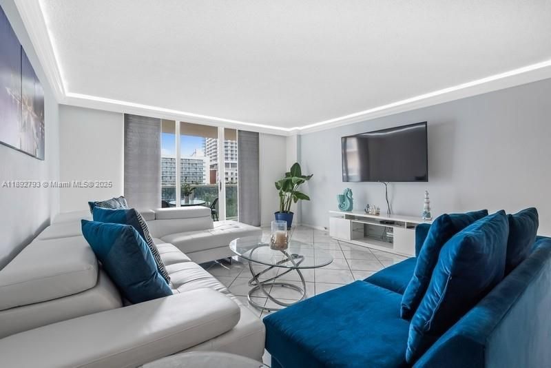 3800 S Ocean Dr, Unit 410, Hollywood, FL 33019 Photo