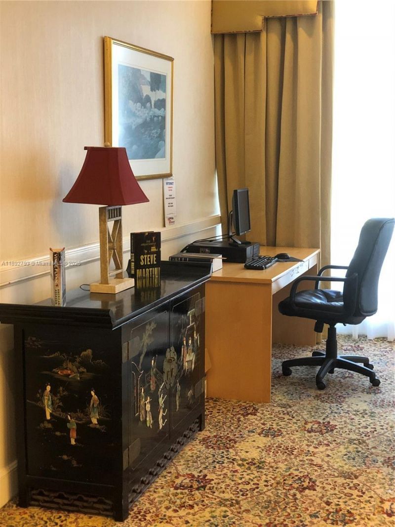 3800 S Ocean Dr, Unit 410, Hollywood, FL 33019 Photo