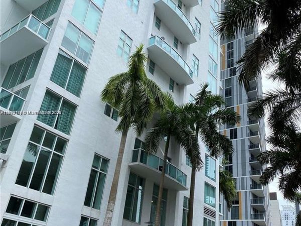41 SE 5th St, Unit 717, Miami, FL 33131