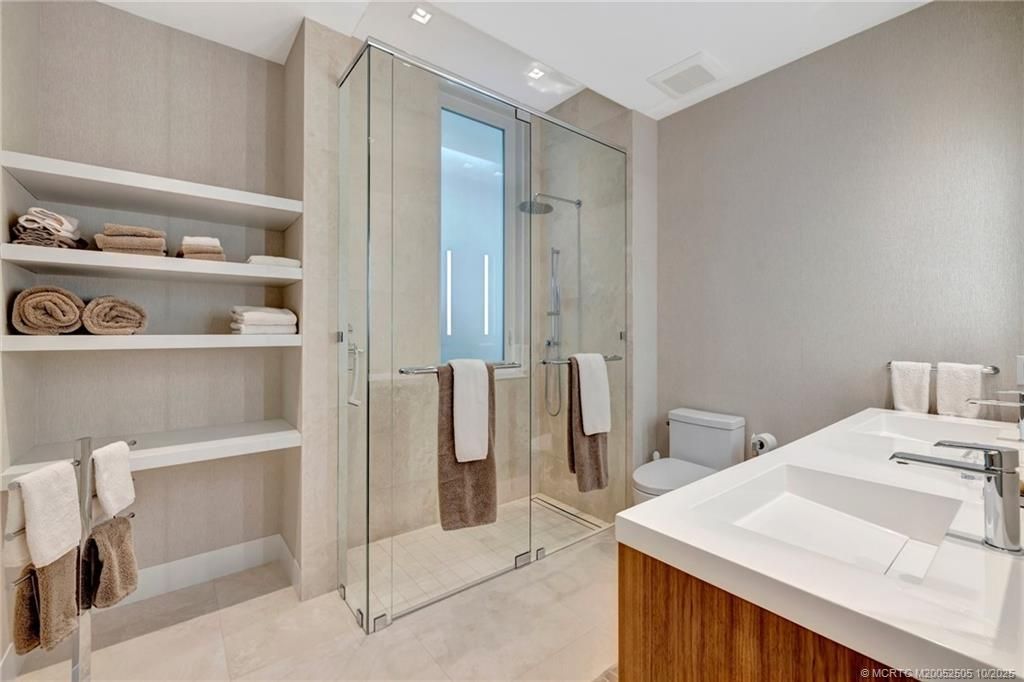 6900 SE Harbor Circle, Stuart, FL 34996 Photo