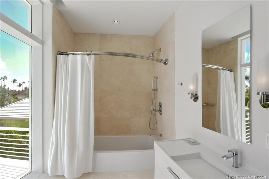 6900 SE Harbor Circle, Stuart, FL 34996 Photo