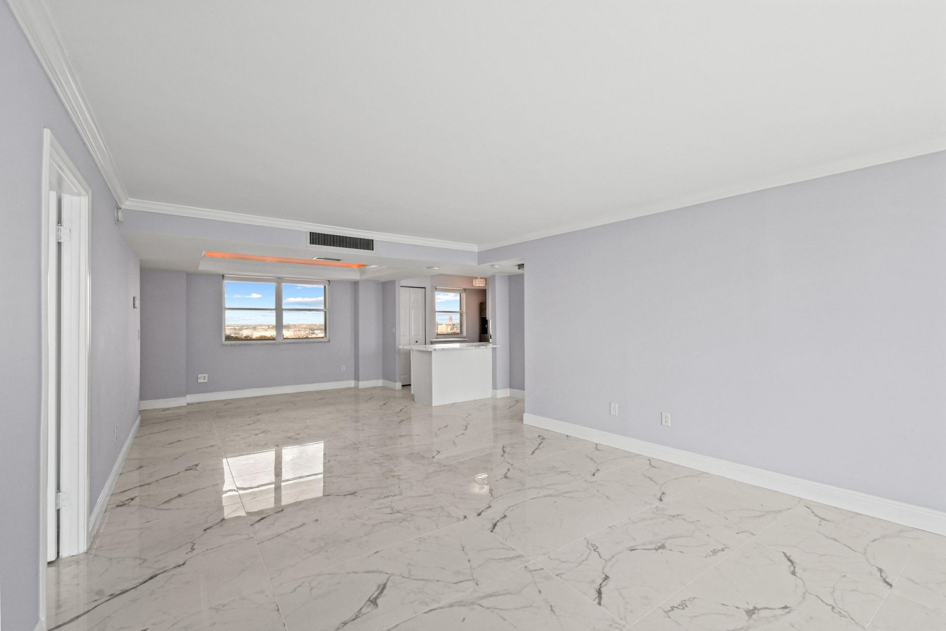 5200 N Flagler Drive, Unit 1404, West Palm Beach, FL 33407 Photo