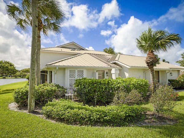 5611 SE Foxcross Place, Unit 5611, Stuart, FL 34997