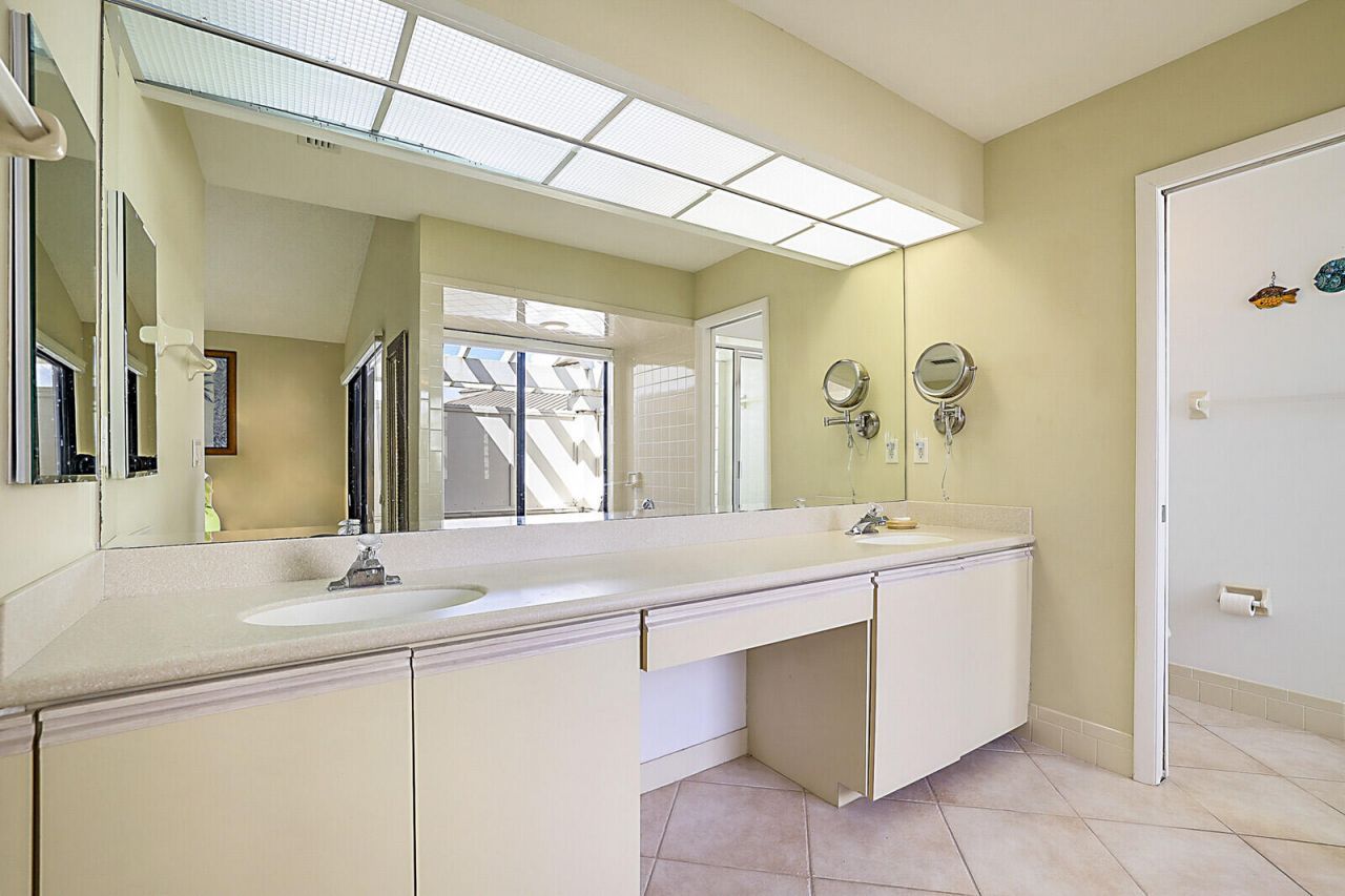 5611 SE Foxcross Place, Unit 5611, Stuart, FL 34997 Photo