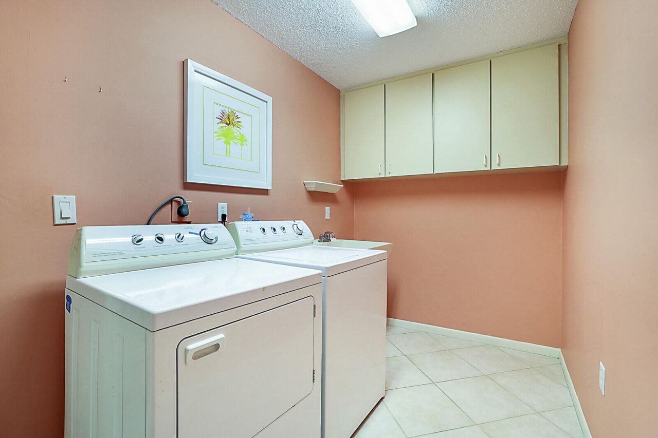 5611 SE Foxcross Place, Unit 5611, Stuart, FL 34997 Photo