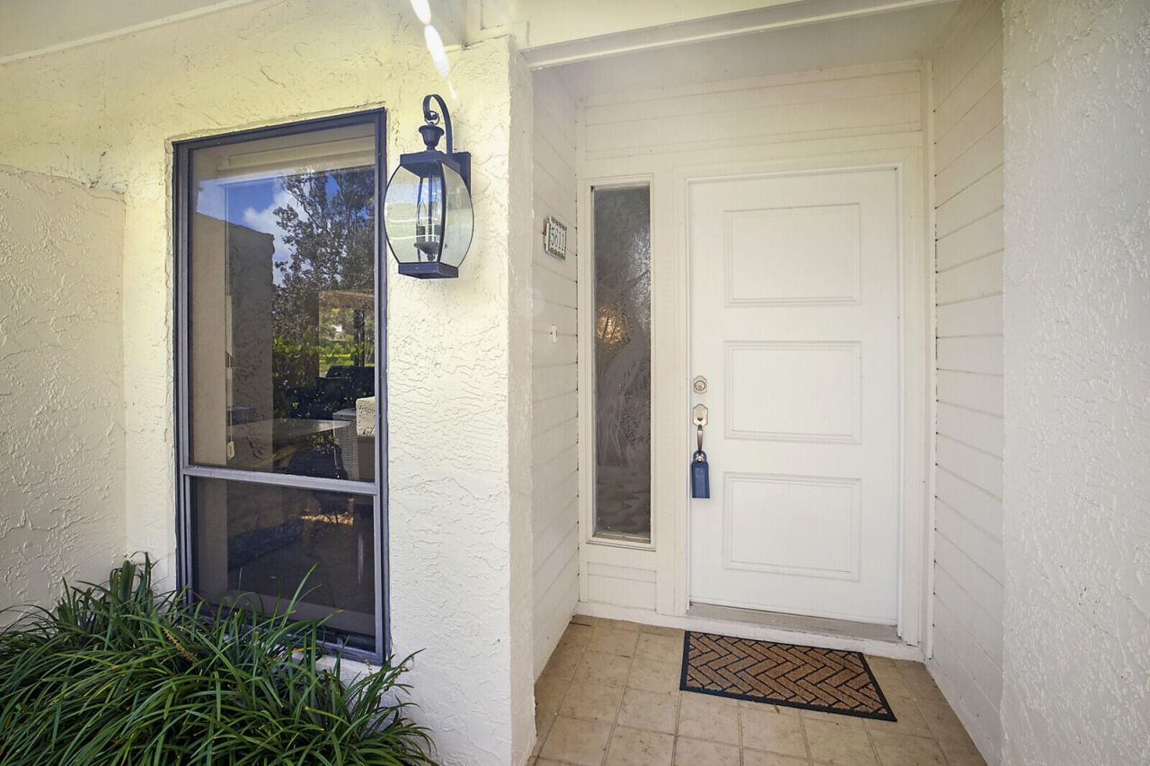 5611 SE Foxcross Place, Unit 5611, Stuart, FL 34997 Photo