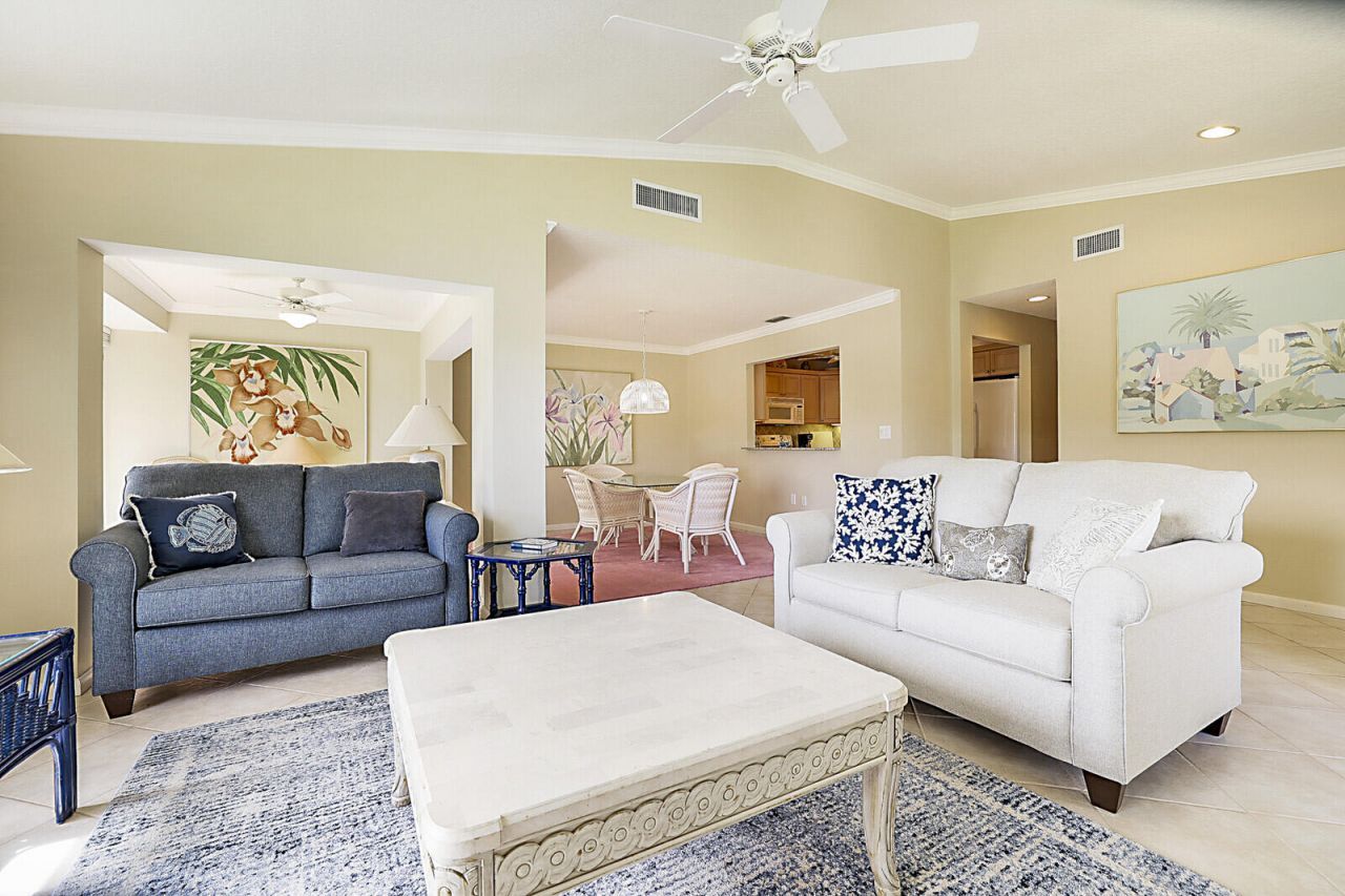 5611 SE Foxcross Place, Unit 5611, Stuart, FL 34997 Photo