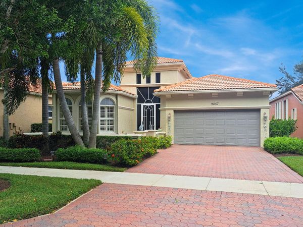 9857 Via Grande W, Wellington, FL 33411