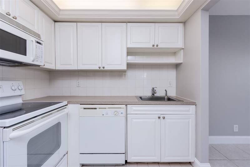 346 Monaco H, Unit 346, Delray Beach, FL 33446 Photo