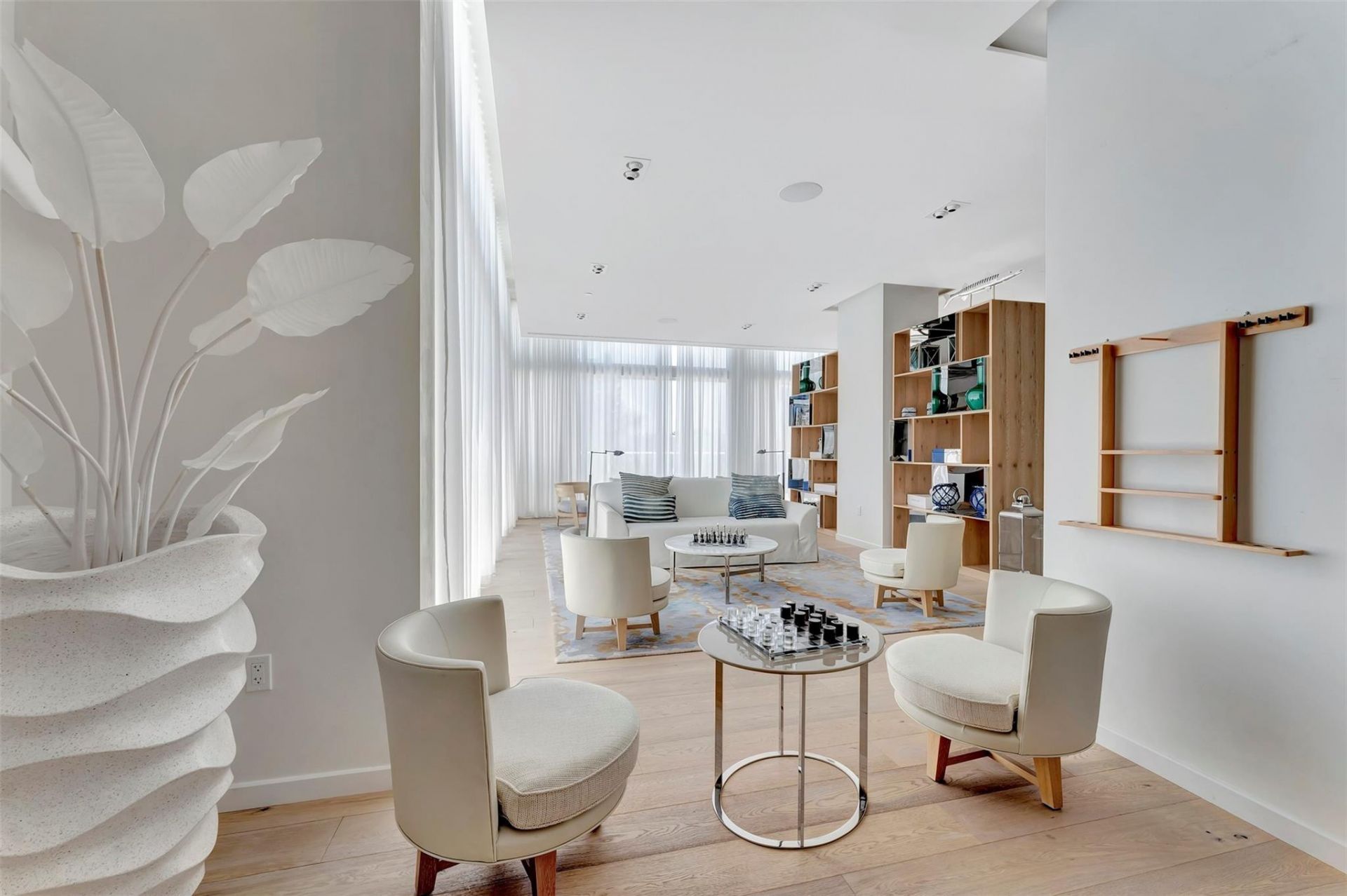 401 N Birch Road, Unit 705, Fort Lauderdale, FL 33304 Photo