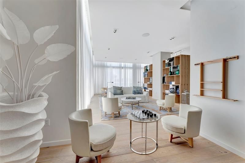 401 N Birch Road, Unit 705, Fort Lauderdale, FL 33304 Photo