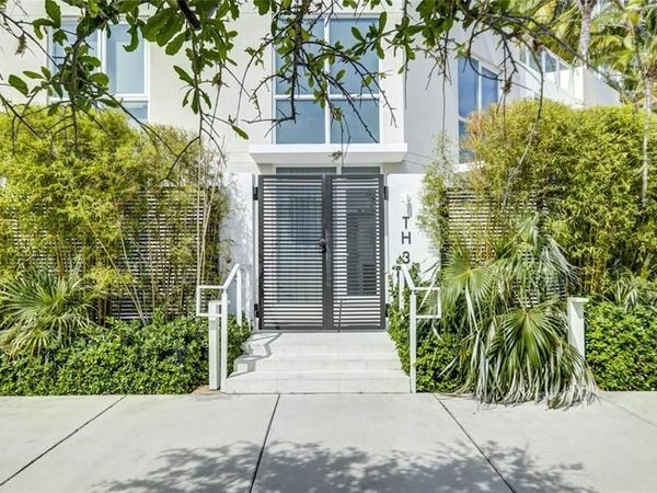401 N Birch Rd, Unit TH3, Fort Lauderdale, FL 33304