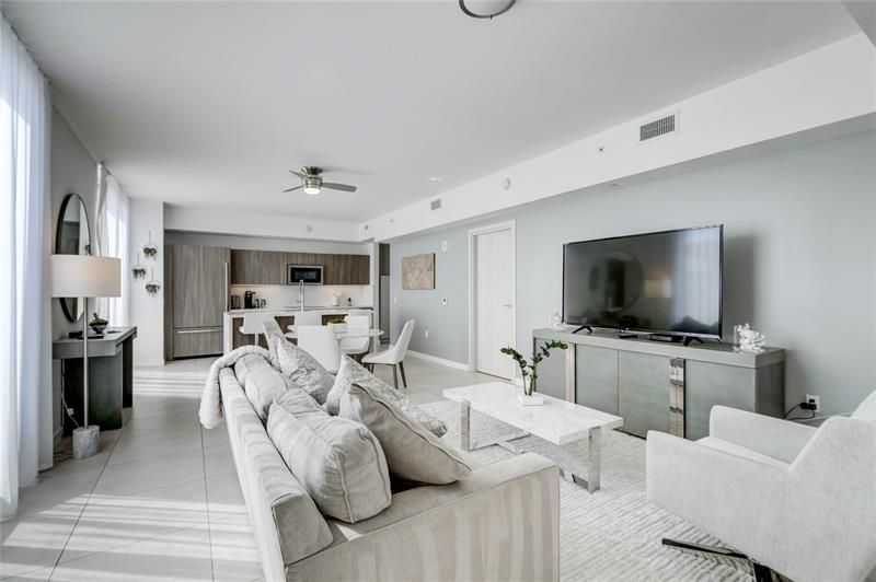 401 N Birch Road, Unit TH3, Fort Lauderdale, FL 33304 Photo