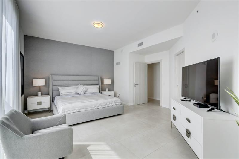 401 N Birch Road, Unit TH3, Fort Lauderdale, FL 33304 Photo