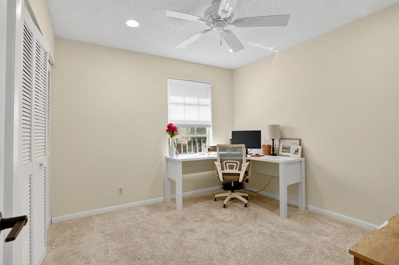 11461 Lakeview Drive, Unit 8, Coral Springs, FL 33071 Photo