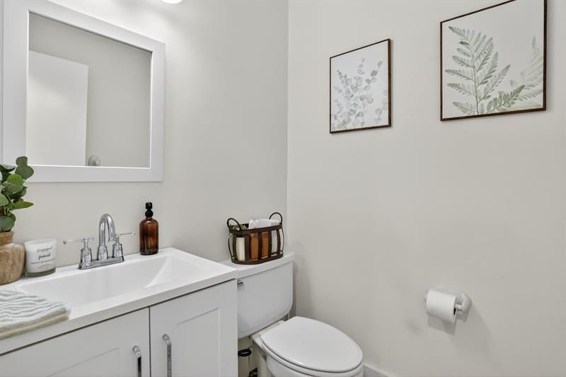 11461 Lakeview Drive, Unit 8, Coral Springs, FL 33071 Photo