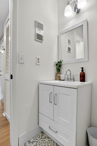 11461 Lakeview Drive, Unit 8, Coral Springs, FL 33071 Photo