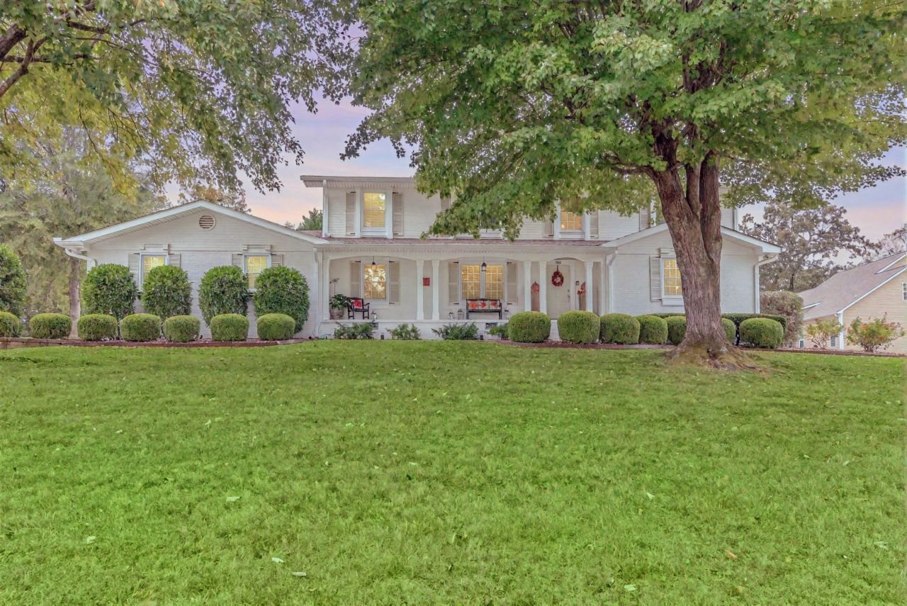 801 Thomas Avenue, Chickamauga, GA 30707 Main Photo