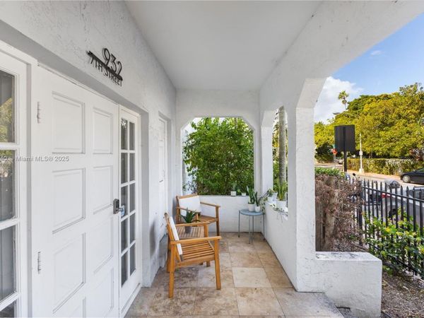 932 7th St, Unit 932A, Miami Beach, FL 33139