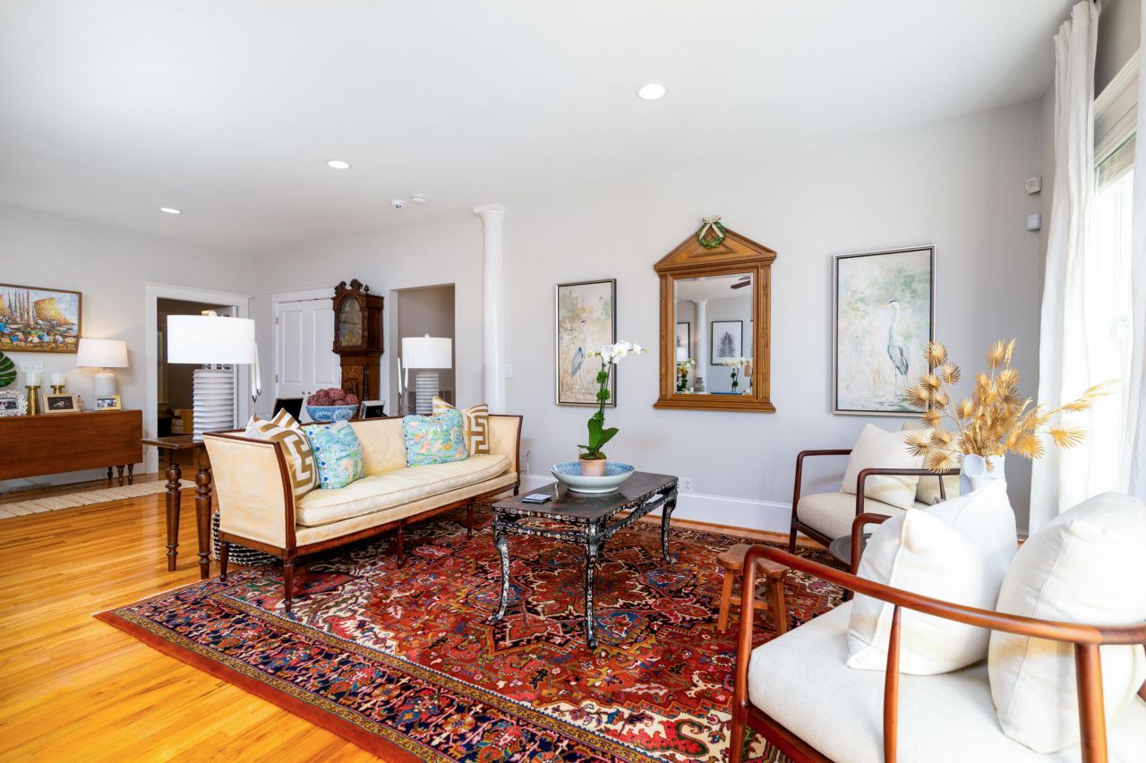 751 Deerhaven Court Photo 10