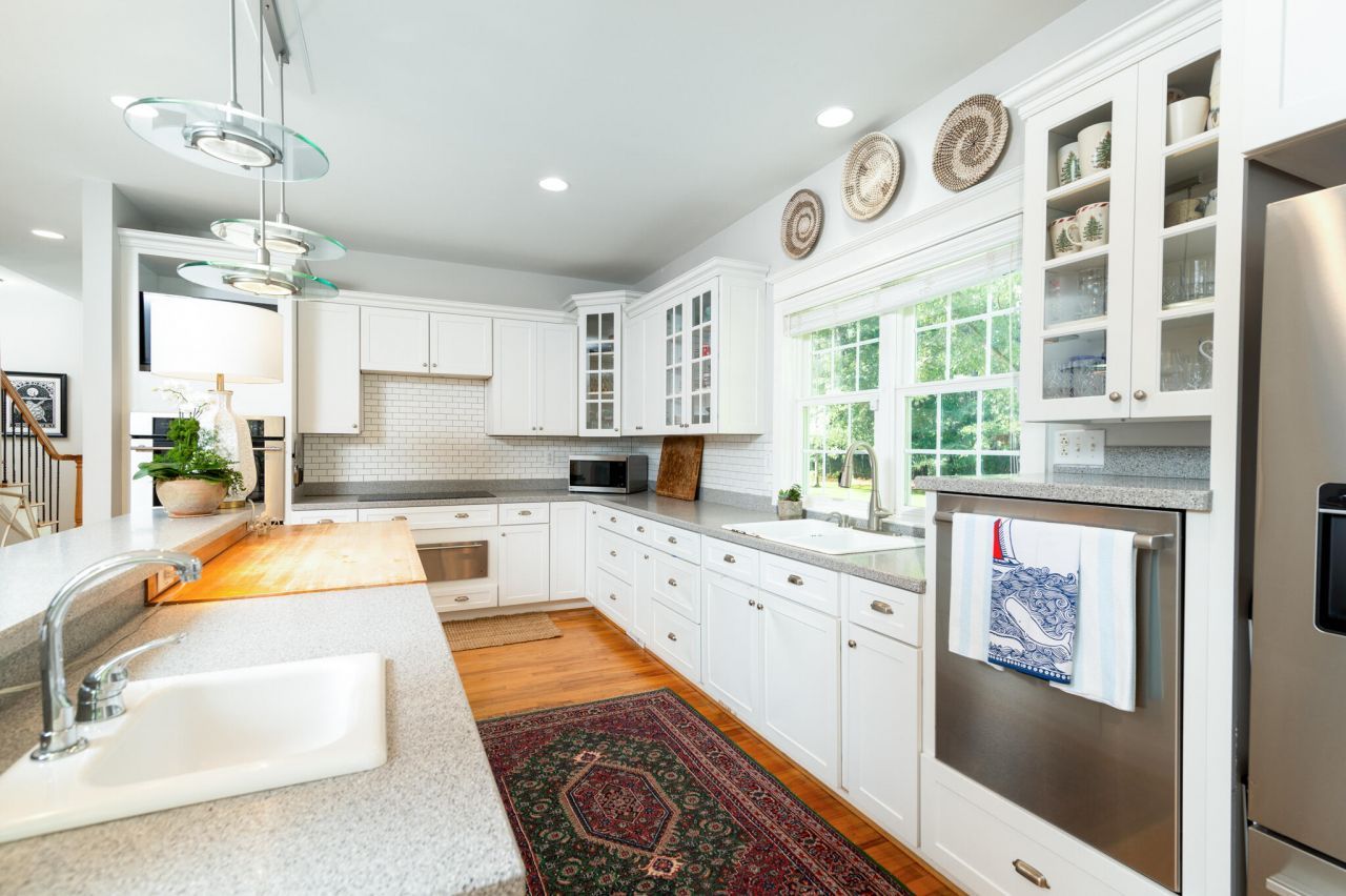 751 Deerhaven Court Photo 14