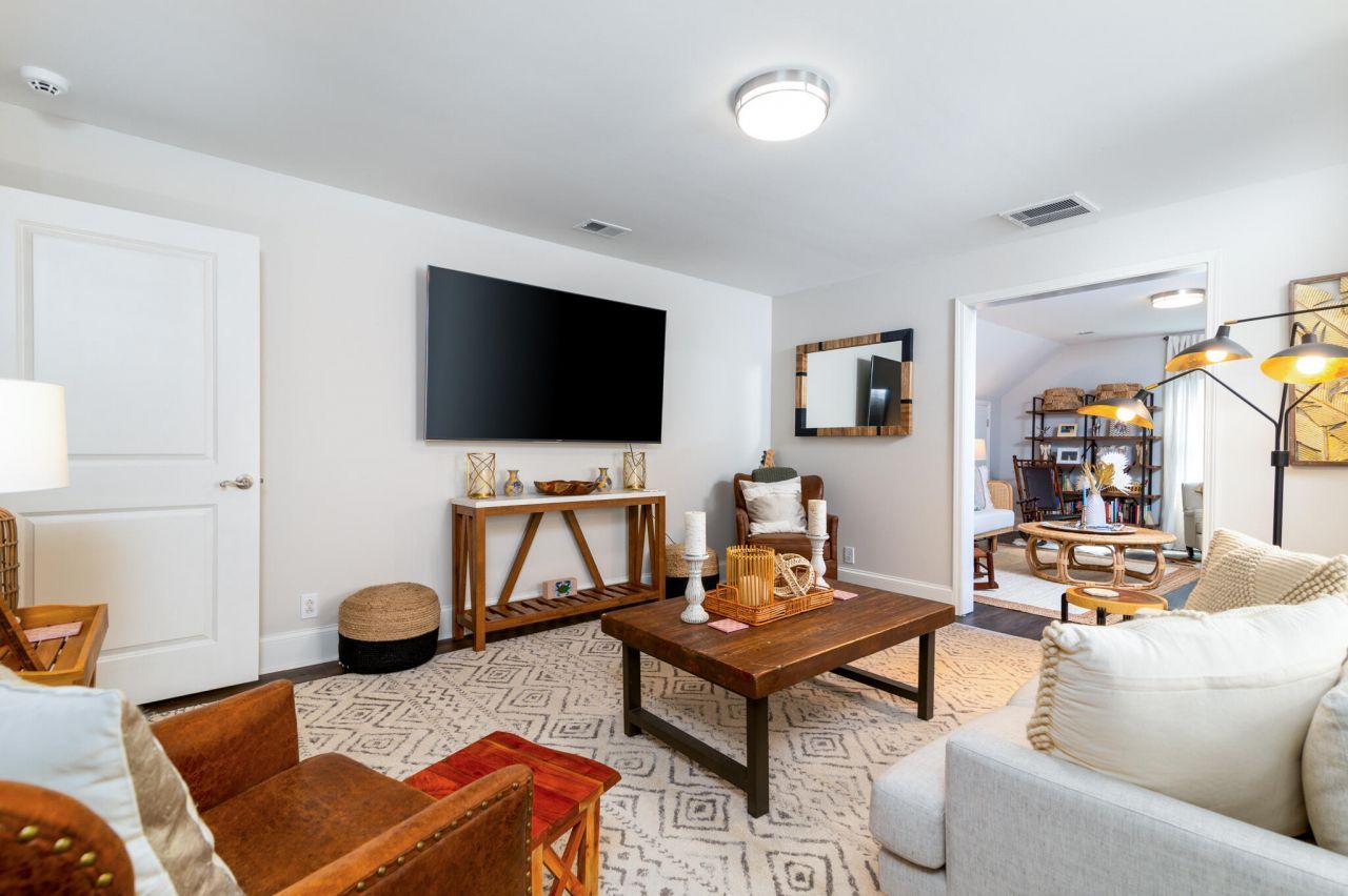 751 Deerhaven Court Photo 33