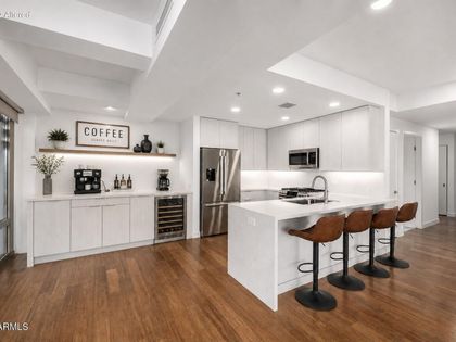 7161 E RANCHO VISTA Drive Scottsdale, AZ 85251