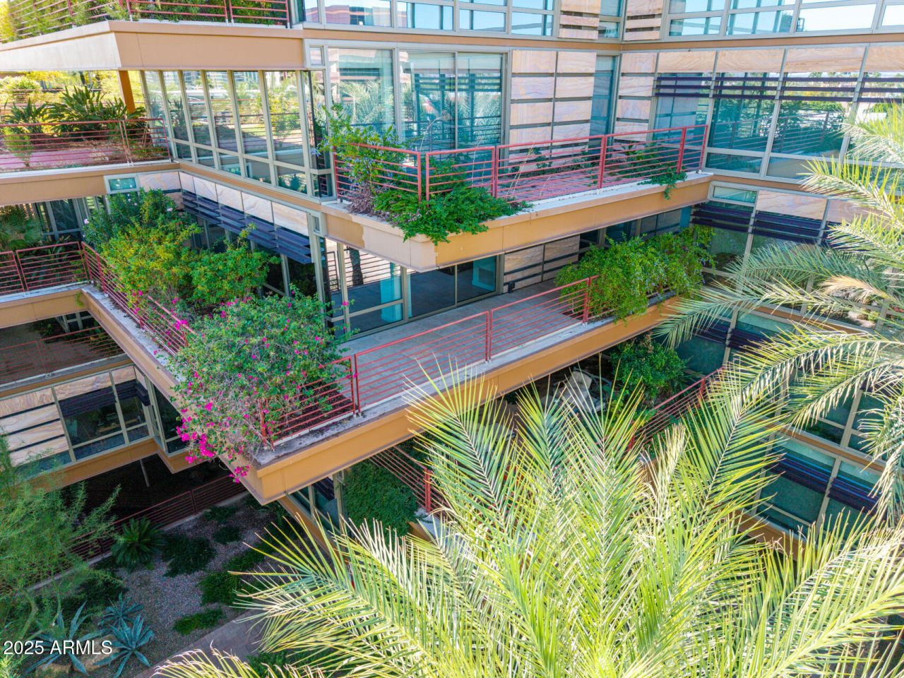 7161 E RANCHO VISTA Drive Scottsdale, AZ 85251