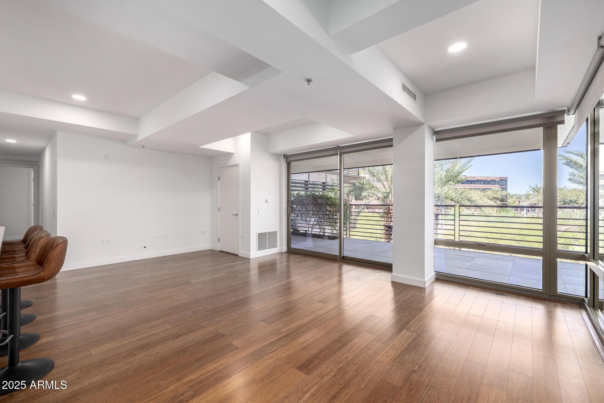 7161 E RANCHO VISTA Drive Scottsdale, AZ 85251