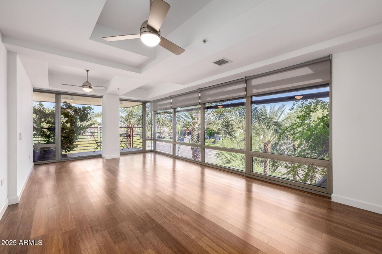 7161 E RANCHO VISTA Drive Scottsdale, AZ 85251