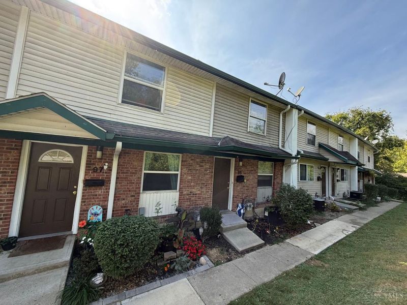 101 E State Road, Cleves, OH 45002 Photo 1