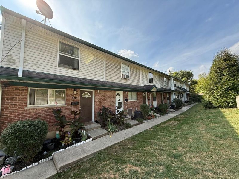 101 E State Road, Cleves, OH 45002 Photo 2