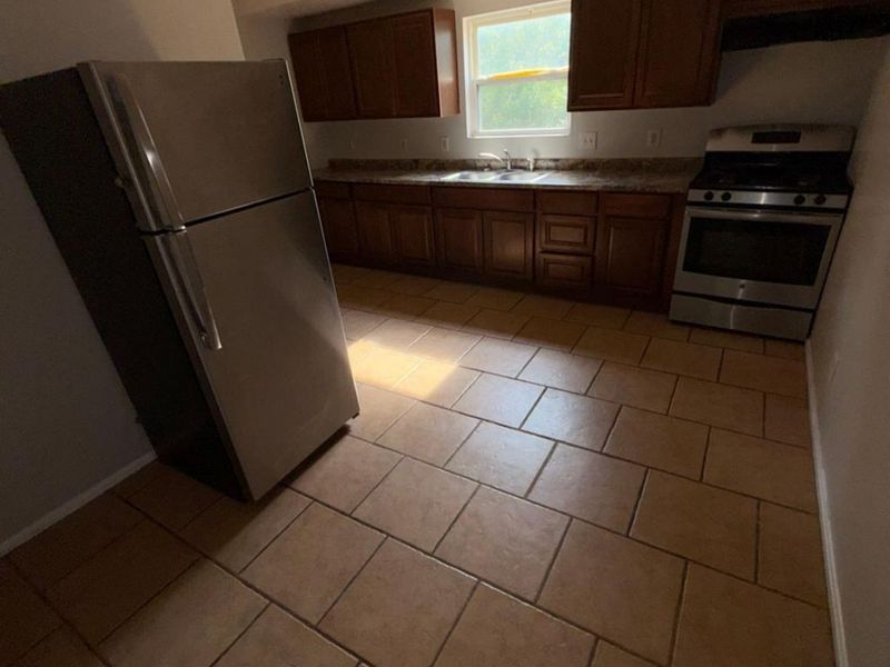 101 E State Road, Cleves, OH 45002 Photo 3