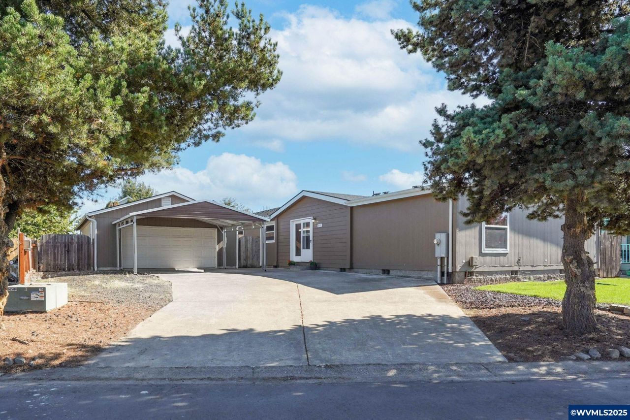 917 Luke St, Independence, OR 97351 Main Photo