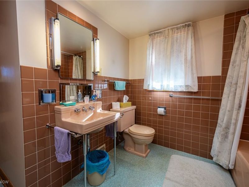 1681 Knob Hill Drive, Coshocton, OH 43812 Photo 21