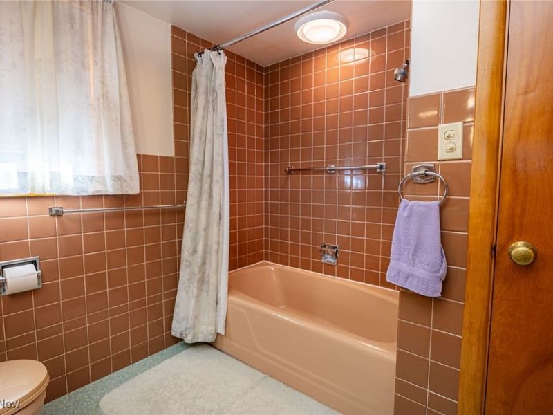 1681 Knob Hill Drive, Coshocton, OH 43812 Photo 22