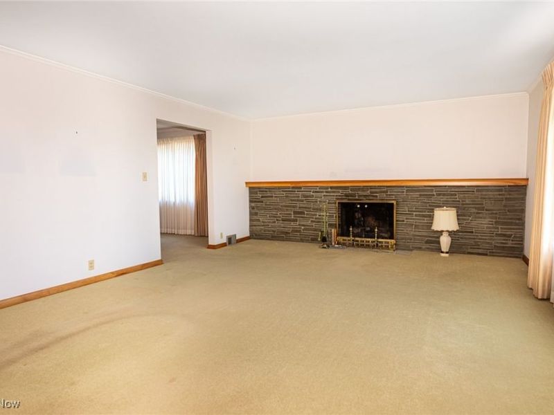 1681 Knob Hill Drive, Coshocton, OH 43812 Photo 6