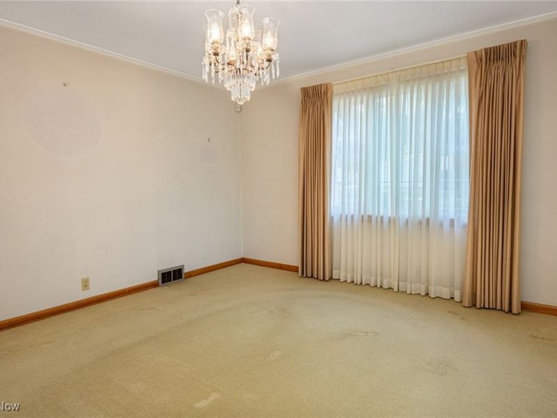 1681 Knob Hill Drive, Coshocton, OH 43812 Photo 9