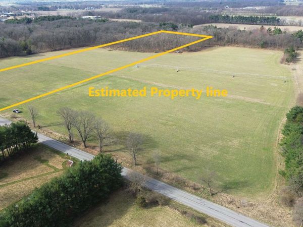 52611 County Road 21, Bristol, IN 46507