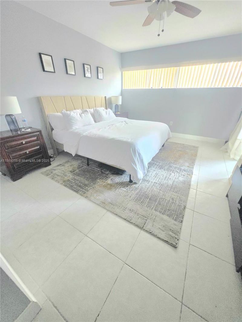 1757 NW 74th Ave, Unit 15, Plantation, FL 33313 Photo