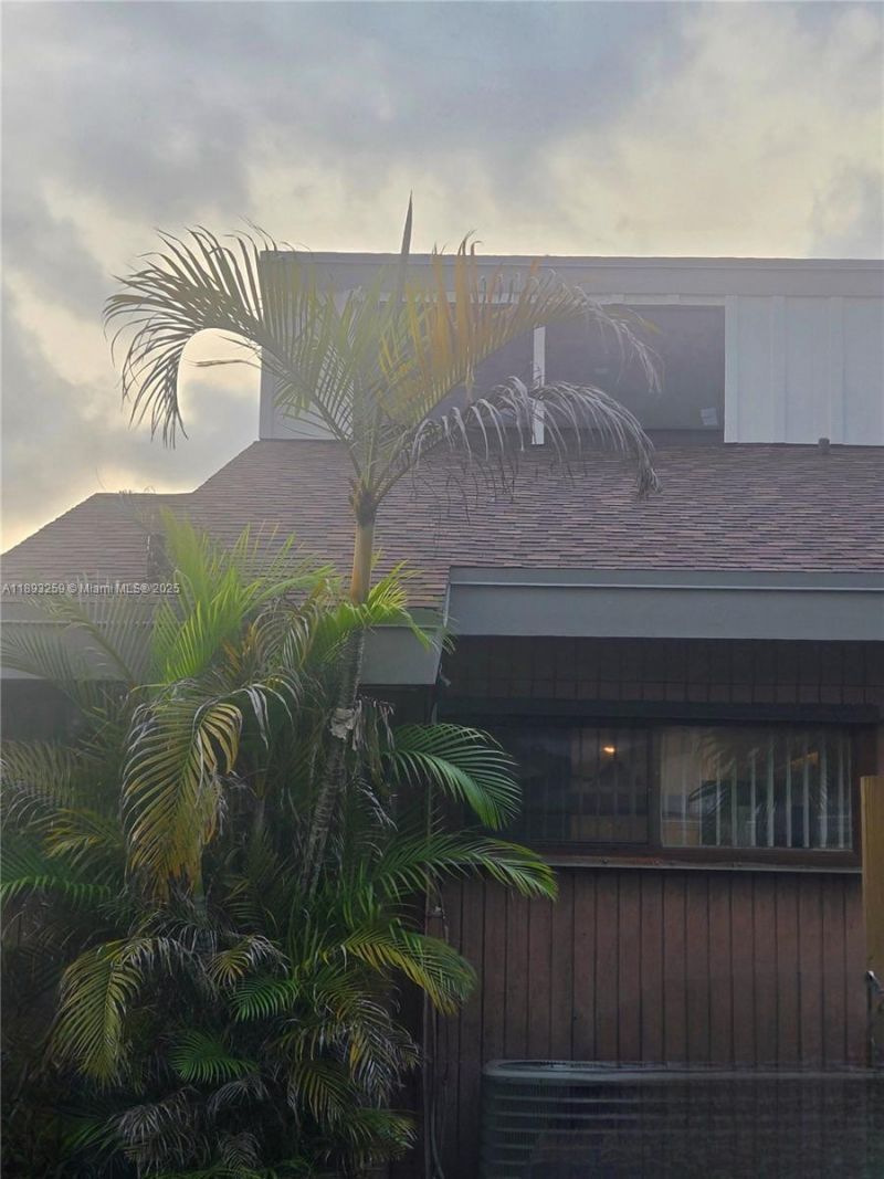 1757 NW 74th Ave, Unit 15, Plantation, FL 33313 Photo